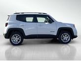Thumbnail of 2023 Alpine White Clearcoat Jeep Renegade