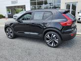 Thumbnail of 2025 Onyx Black Volvo XC40