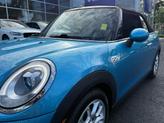 Thumbnail of 2018 Electric Blue Metallic MINI Convertible