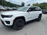 Thumbnail of 2025 Bright White Clearcoat Jeep Grand Cherokee