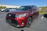 Photo of 2017 Salsa Red Pearl Toyota Highlander