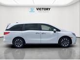 Thumbnail of 2024 Platinum White Pearl Honda Odyssey