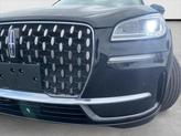 Thumbnail of 2023 Infinite Black Metallic Clearcoat Lincoln Corsair