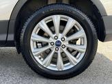 Thumbnail of 2017 White Gold Metallic Ford Escape