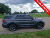Thumbnail of 2022 Carbonized Gray Metallic Ford Explorer
