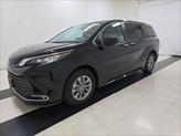 Thumbnail of 2022 Midnight Black Metallic Toyota Sienna