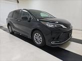 Thumbnail of 2022 Midnight Black Metallic Toyota Sienna