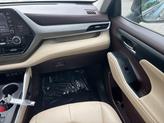 Thumbnail of 2021 Moon Dust Toyota Highlander Hybrid
