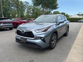 Thumbnail of 2021 Moon Dust Toyota Highlander Hybrid