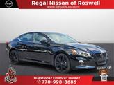 Photo of 2022 Black Nissan Altima