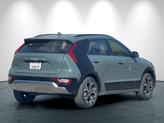 Thumbnail of 2025 Green Kia Niro