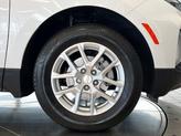 Thumbnail of 2022 Iridescent Pearl Tricoat Chevrolet Equinox