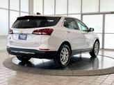 Thumbnail of 2022 Iridescent Pearl Tricoat Chevrolet Equinox