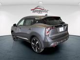 Thumbnail of 2025 GUN.METALLIC Nissan Kicks