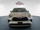 Thumbnail of 2022 Celestial Silver Metallic Toyota Highlander