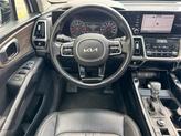 Thumbnail of 2022 Glacial White Pearl Kia Sorento