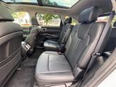 Thumbnail of 2022 Glacial White Pearl Kia Sorento