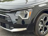 Thumbnail of 2025 Aurora Black Pearl Kia Niro