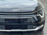 Thumbnail of 2025 Aurora Black Pearl Kia Niro