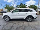 Thumbnail of 2025 Glacial White Pearl Kia Sorento