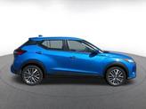 Thumbnail of 2024 Electric Blue Metallic Nissan Kicks