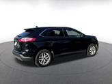 Thumbnail of 2024 Agate Black Metallic Ford Edge