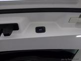 Thumbnail of 2018 White Land Rover Range Rover