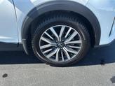 Thumbnail of 2022 Aspen White Nissan Kicks