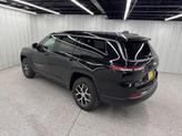 Thumbnail of 2025 Diamond Black Jeep Grand Cherokee L