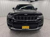 Thumbnail of 2025 Diamond Black Jeep Grand Cherokee L