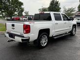 Thumbnail of 2017 Iridescent Pearl Tricoat Chevrolet Silverado 1500