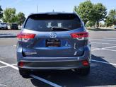 Thumbnail of 2019 Shoreline Blue Pearl Toyota Highlander