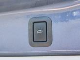 Thumbnail of 2019 Shoreline Blue Pearl Toyota Highlander