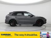 Thumbnail of 2022 Silver Porsche Cayenne