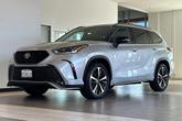 Thumbnail of 2022 Celestial Silver Metallic Toyota Highlander