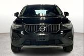 Thumbnail of 2024 Onyx Black Metallic Volvo XC40