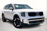 Thumbnail of 2023 Glacial White Pearl Kia Telluride