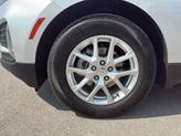 Thumbnail of 2022 Silver Ice Metallic Chevrolet Equinox