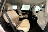 Thumbnail of 2019 White Platinum Metallic Tri-Coat Ford Expedition
