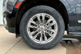 Thumbnail of 2021 Onyx Black GMC Yukon XL