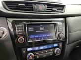 Thumbnail of 2018 White Nissan Rogue
