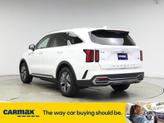 Thumbnail of 2022 White Kia Sorento Hybrid