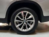Thumbnail of 2018 Glacier Silver Metallic BMW X6