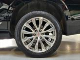 Thumbnail of 2022 Onyx Black GMC Yukon