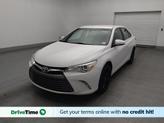 Photo of 2017 Super White Toyota Camry