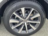 Thumbnail of 2025 Platinum White Pearl Acura MDX