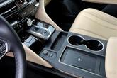 Thumbnail of 2025 Platinum White Pearl Acura MDX