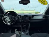 Thumbnail of 2019 Aurora Black Pearl Kia Niro