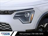 Thumbnail of 2025 Snow White Pearl Kia Niro EV