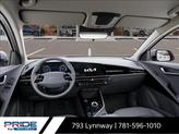 Thumbnail of 2025 Snow White Pearl Kia Niro EV